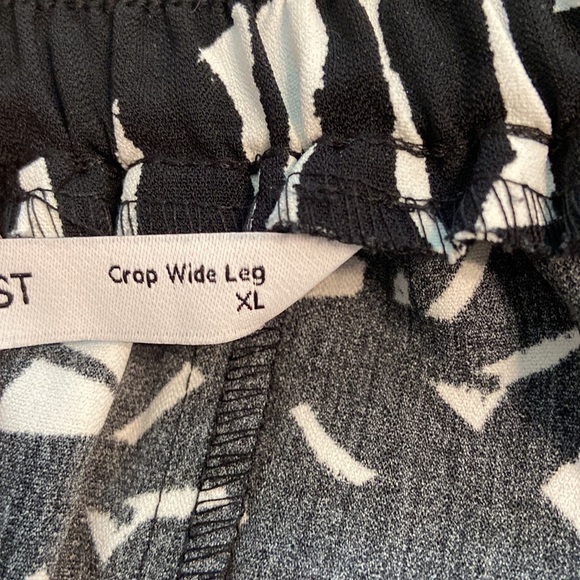 Nine West Crop Wide Leg Pants size XL inseam 23” waist 34” elastic - Picture 5 of 12